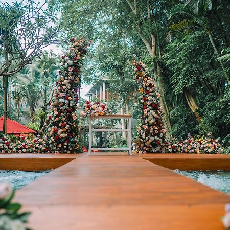 Anandadara Ubud Resort & Spa Exterior photo